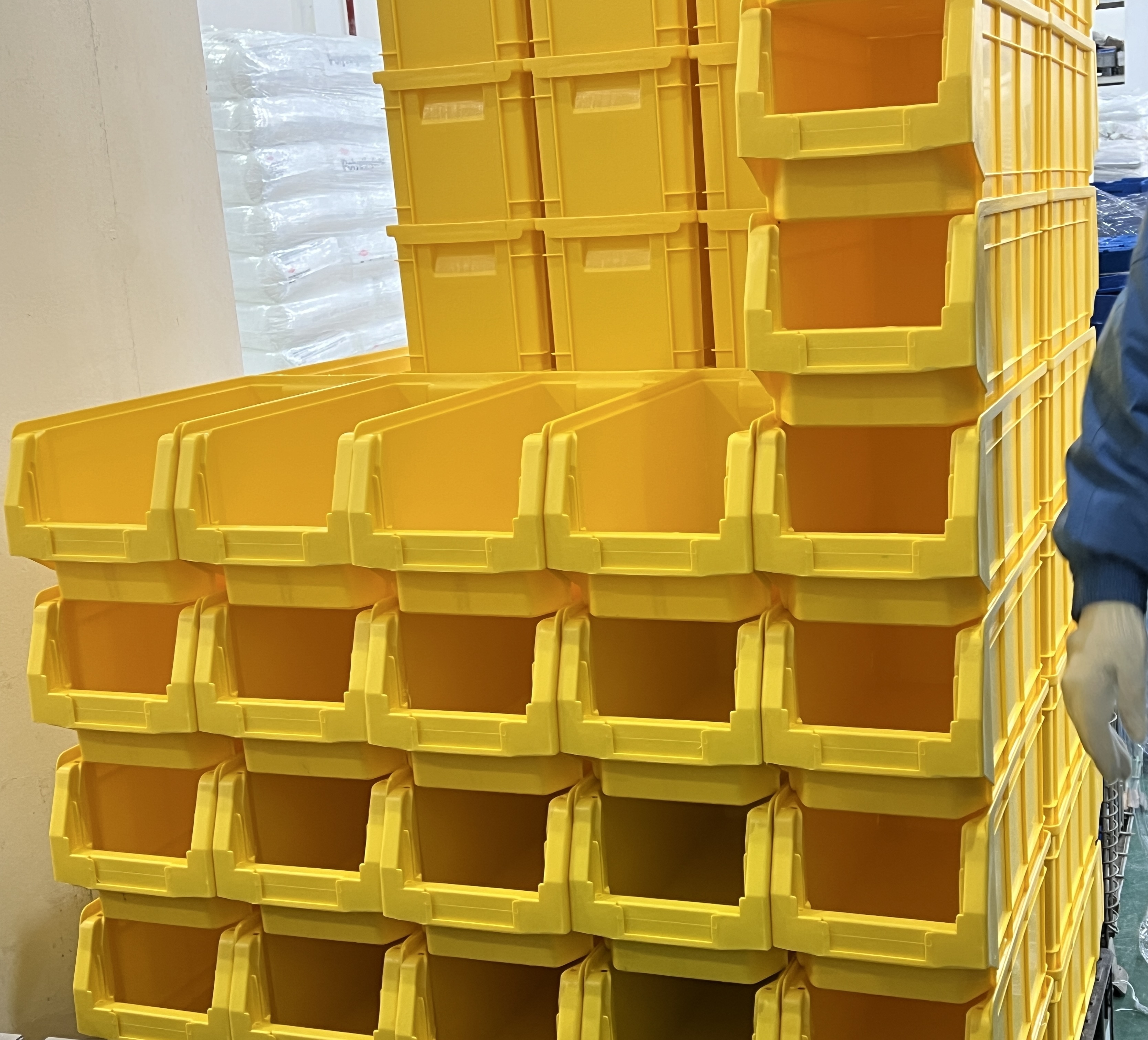 최신 회사 블로그 플라스틱 선반 빈이 현대 창고 정리를 어떻게 바꾸고 있는가