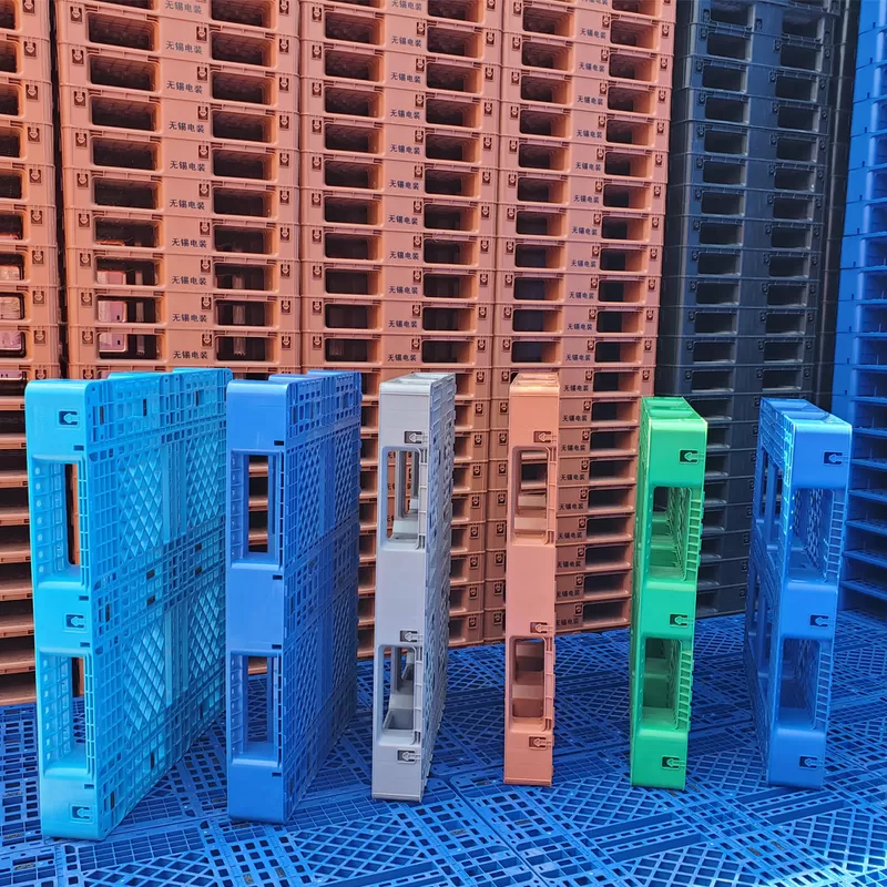 최신 회사 블로그 왜 접히는 플라스틱 팔렛 박스가 현대 창고를 변화시키고 있습니까?